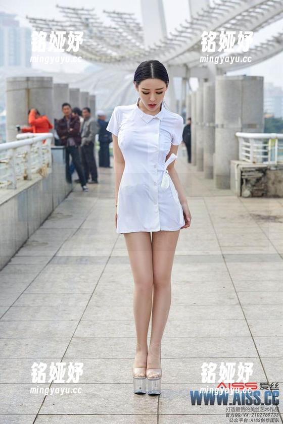 AISS爱丝(钻石版) - 索菲教你如何做一名秋日女神，下载图片记录她的‘培训日志’！
