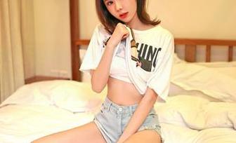Feilin嗲囡囡 - 不收钱也能震撼，你看SiByl李思宁的瑜伽写真！
