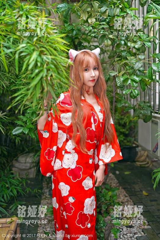 Feilin嗲囡囡-方绮言Ayaka Feilin嗲囡囡 - 方绮言Ayaka的修女写真集,分享画面太让人忍不住想要多看几眼,你懂的,嘿嘿。