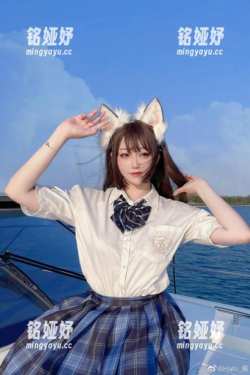 Halo_酱 Halo_酱的图包来了,艾米莉亚,谁不想下载一份呢?