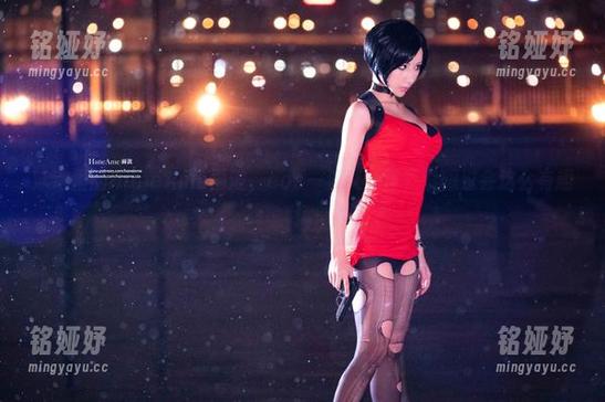 泳池里的HaneAme雨波，cos一波又一波，没想过会这么有趣！