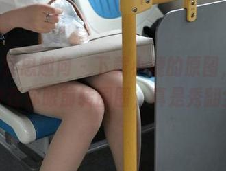 IESS异思趣向 - 下载小婕的原图，看风情万种在你眼前转圈圈，真是秀翻全场！