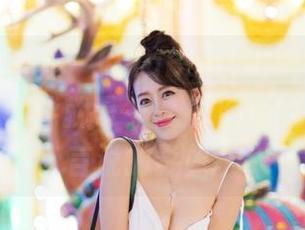IMiss爱蜜社 - LalaBaby啦啦在泳衣中的样子，可能就是-驶入你脑海的一抹难以言说的影像。