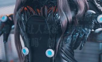 Maruemon(마루에몽)职业装原图：是不是有点像那种让人想说‘我可以请你喝咖啡吗’的样子？