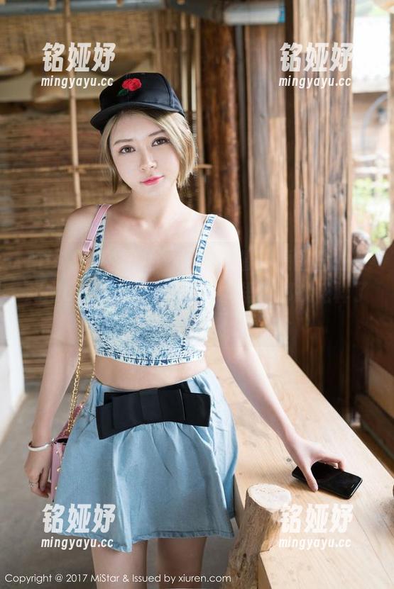 MiStar魅妍社-茉莉Molly MiStar魅妍社 - 图片一瞥,原图里的茉莉Molly,噢,她居然裤里丝都换花样了!