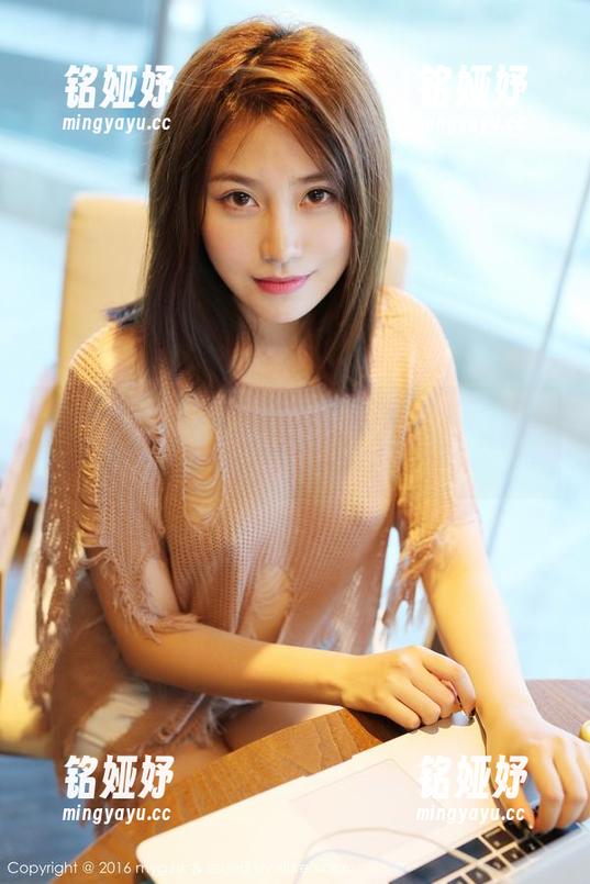MyGirl美媛馆 - 妮儿Bluelabel与连衣裙——这照片偏偏在显摆什么？