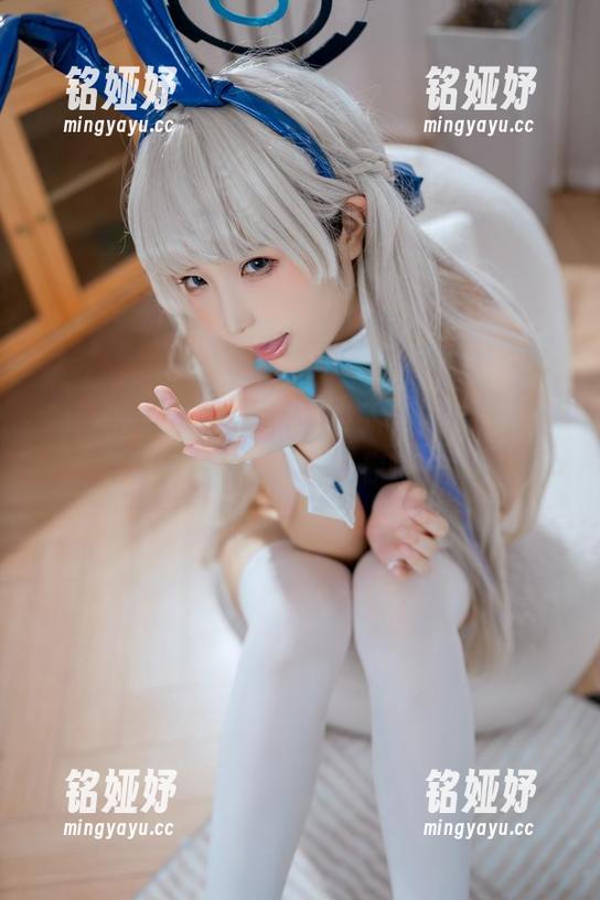 Quan冉有点饿 对,Quan冉有点饿又来了,分享崩坏:星穹铁道的写真,陪你嗨一下!