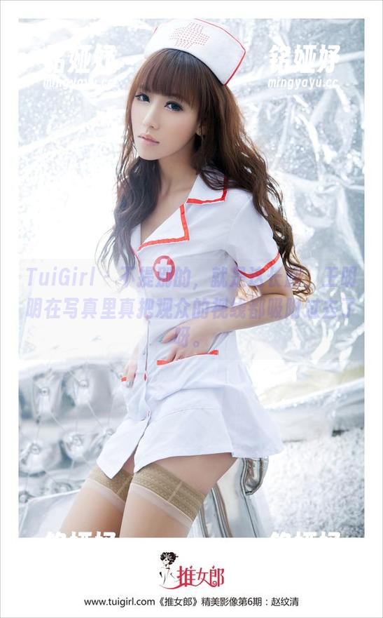 TuiGirl - 不提别的，就是这长腿，王明明在写真里真把观众的视线都吸附过去了呀。