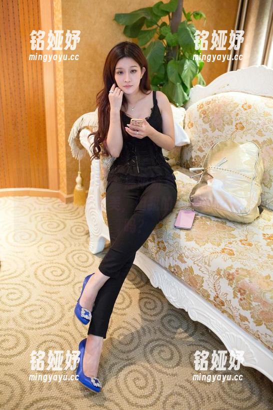 TuiGirl推女郎-潘娇娇 TuiGirl推女郎 - 潘娇娇复古网纱在线,灰丝合集真的太美,但我的心脏能hold住吗?