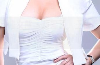 TuiGirl推女郎 - 厉害了，王依萌的原图她说这也算美腿？谁说的！