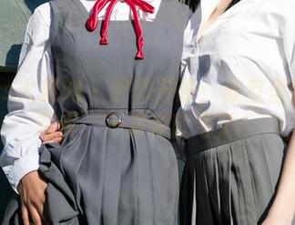 UGirls尤果网 - 尹菲开课：教室里的免费写真，不来你就亏了！