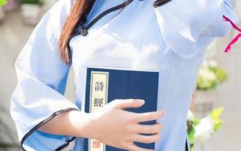UGirls尤果网 - 看呀、看呀！白熙萌教室的高清资源值得收藏！