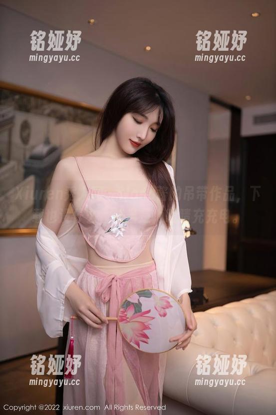 Xiuren秀人网 - Nono酱的吊带作品，下载也没什么，就当是为眼睛充充电。