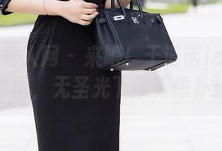 Xiuren秀人网 - 来吧！于诺诺ise办公室曝晒原图，无圣光下谁更想扑过去？