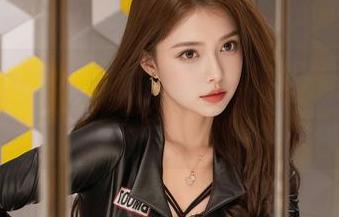 Xiuren秀人网 - 观看悠悠YOYO演绎‘御姐’——不止是姿态，还有那份气场！