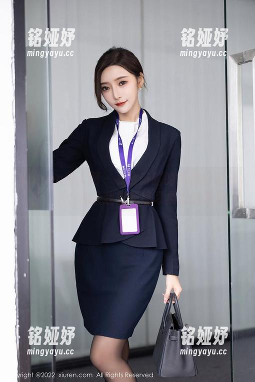 Xiuren秀人网-贾诗晗 Xiuren秀人网 - 看贾诗晗的高清瑜伽分享,不小心让我想起练习柔术的朋友