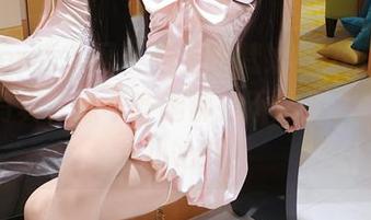 Xiuren秀人网 - 看完陈梵妮Fanny的高跟鞋写真，保不齐腿都抬不起来了，你们也小心啊！