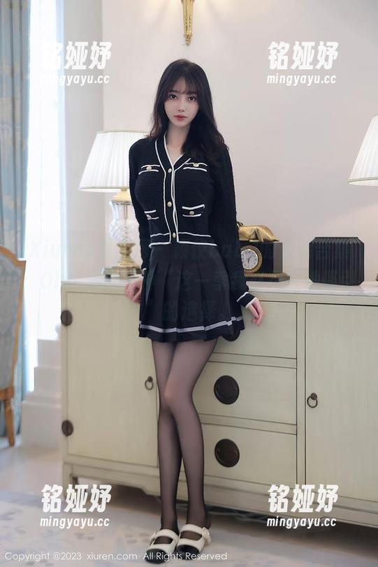 Xiuren秀人网-颖仪baby Xiuren秀人网 - 颖仪baby的套装合集:Oh!又是一种“这一季我必须被她吸引”的选择。