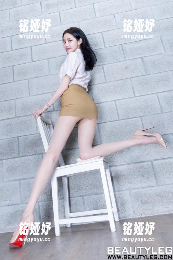 beautyleg-Vevi beautyleg - 这年头,连双马尾都能搭出新花样,Vevi的最新图册让我有点意外!