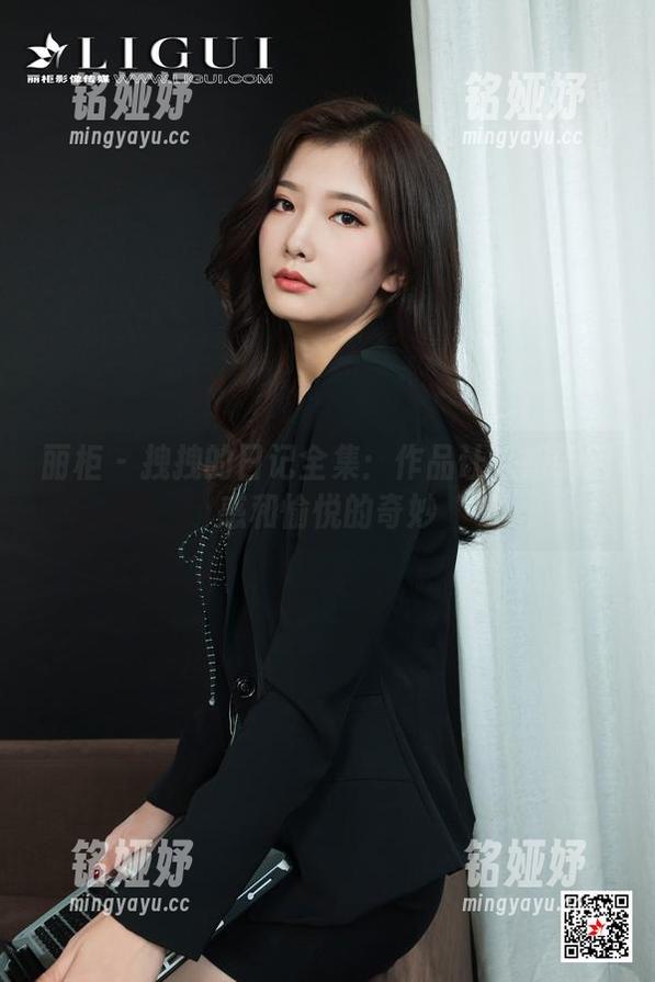 丽柜-拽拽 丽柜 - 拽拽的日记全集:作品让人感到困惑和愉悦的奇妙