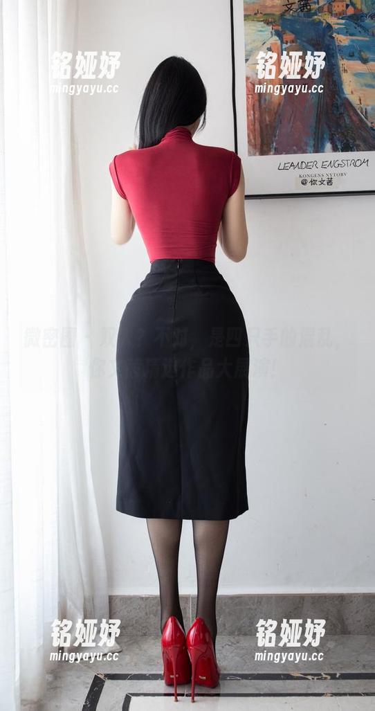 你文茜 微密圈 - 双人?不对,是四只手的混乱,你文茜精选作品大展演!