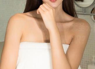 克拉女神 - 教室、凌雪还有无圣光，这是不是个全新的合集意识？