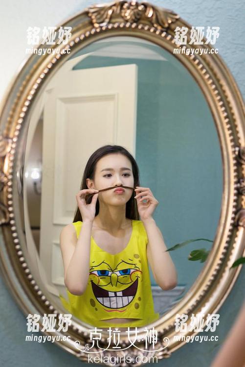 克拉女神 - 忆之独家揭开浴室图包，最新照片让你眼前一亮
