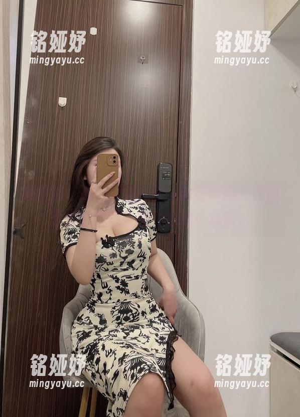 可馨juicy 微密圈 - 想看可馨juicy的福利吗?原图里的翘臀直接戳中我的小心脏。