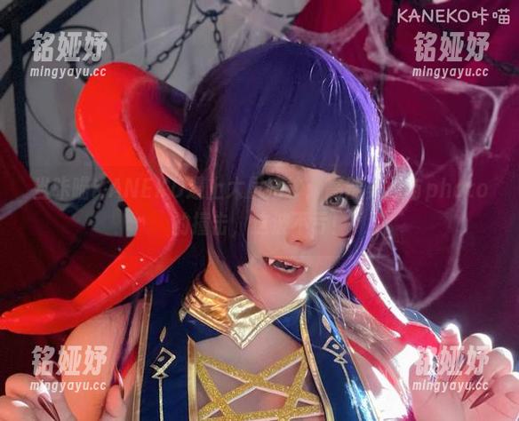 咔喵KANEKO 当咔喵KANEKO遇上大凤婚纱:高能美图与photo的撞击,这波不亏!