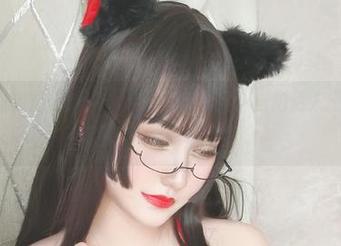 副会长夏鸽鸽不想起床的监狱学院套图，自拍达人出手，下载前建议加点小心翼翼。