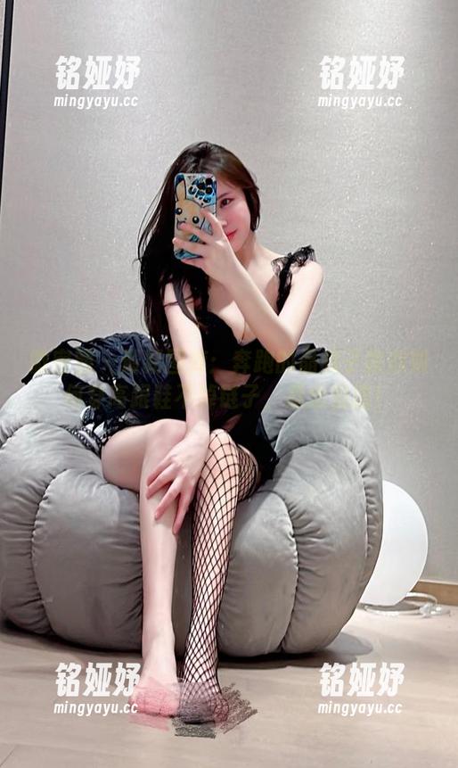 奔跑的晶骡子 微密圈 - 最新图库:奔跑的晶骡子教你如何穿高跟鞋不掉链子,悬念倍增!