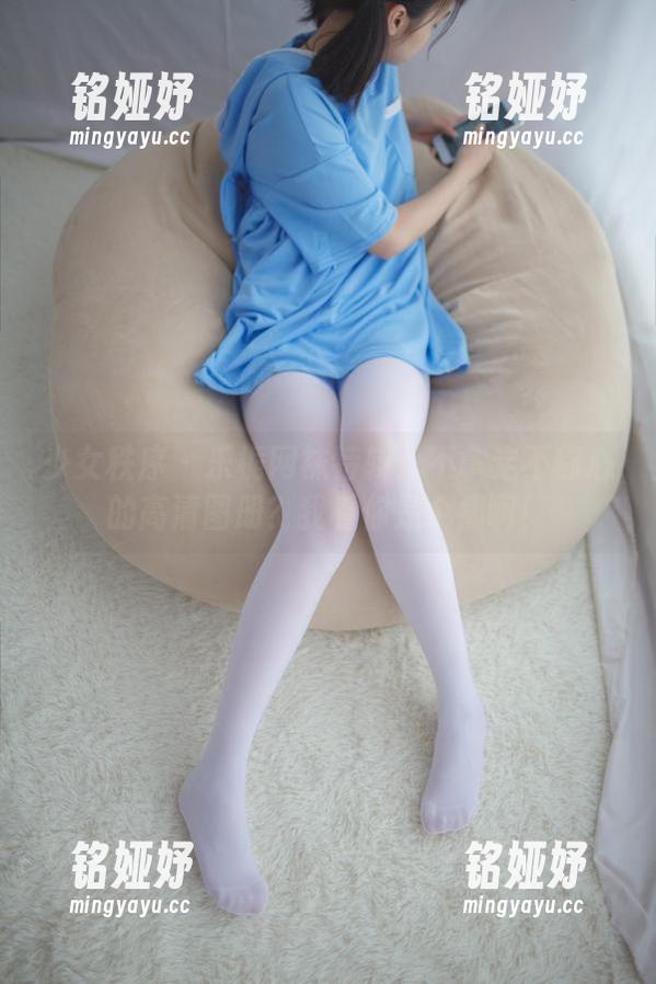 少女秩序-乐栀 少女秩序 - 乐栀网袜特辑:不拿走不称心的高清图册?我看你是个病啊!
