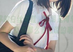 少女秩序的白丝球鞋，明明是简单的写真，怎么就有那么多想说的呢？