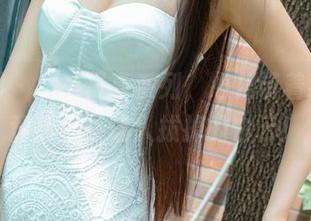 尤果网 - 女孩写真系列，心儿带着我飞，竟然不是让人拔掉的白云！