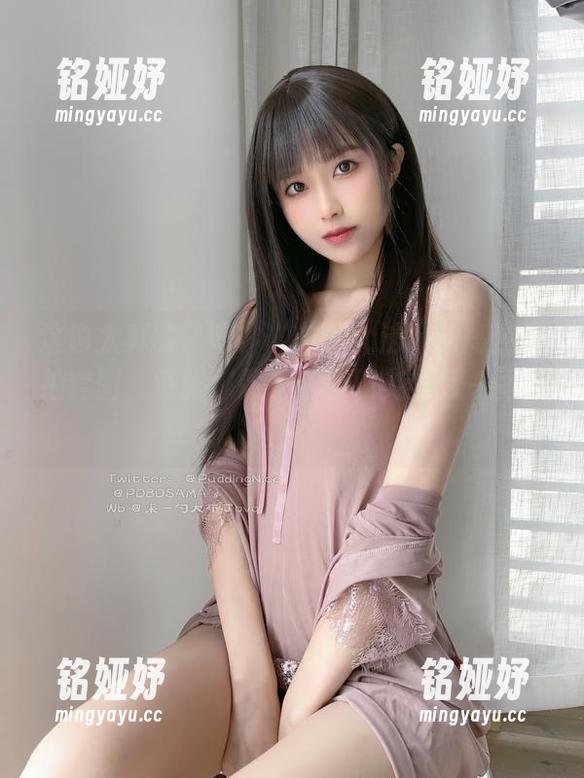 布丁大法 这也太真实了吧!“布丁大法”的高清旅拍套图,每张都像是在看现实的另一种可能