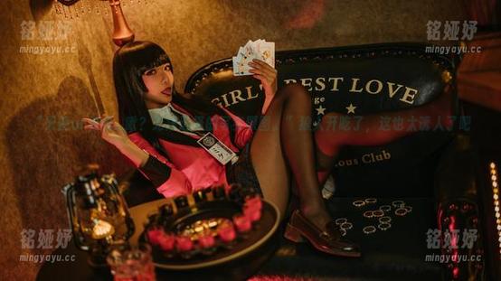 “天使or希希_啾？无法选择的写实原图。”狼人开吃了，这也太诱人了吧！