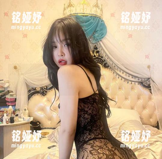 张鑫baby 微密圈 - 张鑫baby的惊艳白色写真,我开始怀疑人生,自恋到直接奉上原图!