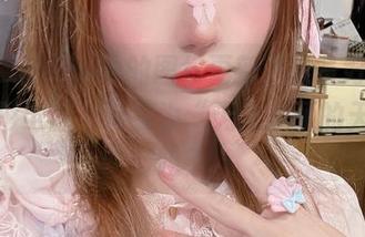 彩芸_Nebula的图包更新，准备好迎接“人形电脑”升级为“无法美丽的天使”吗？