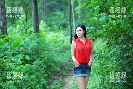 推女郎 - 夏婉婉護士合集：以为自己在观赏图册，其实是在心底给自己画圈啦！聪明吗？