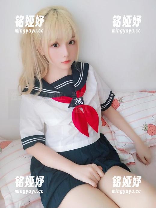 在线看星之迟迟：当精灵碰上圣诞老人，谁更“迷人”？