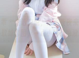 柴系小乖 - 废话少说，赤西夜夜来了！最新户外软妹套图，一点小骚动也没坏事。