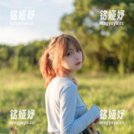 梨瑾瑾 看过梨瑾瑾的泳衣后,今天的cos包我追定了!