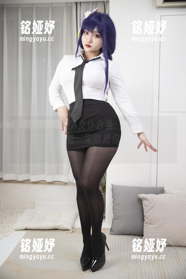 洛璃LoLiSAMA 洛璃LoLiSAMA女仆合集:你以为真的只有一次吗?这卷一定能把你萌到心里跺脚!