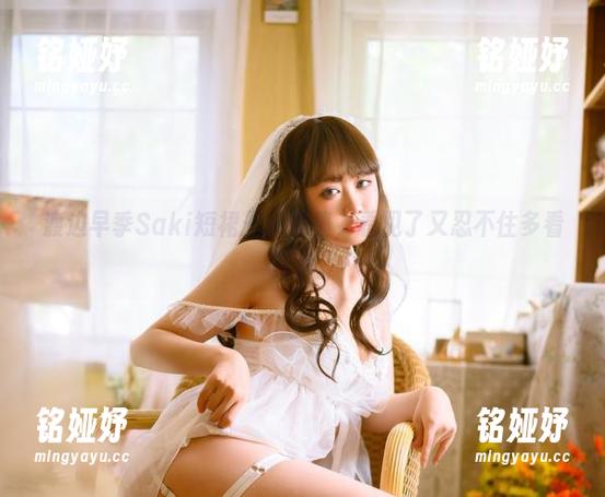 渡边早季Saki 渡边早季Saki短裙最新图集,看见了又忍不住多看几眼。