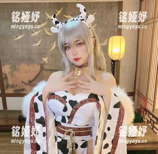 白烨烨 翻翻白烨烨的私房集,你是不是也变成了她的情人?