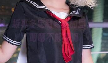 这种神楽坂真冬定制制服的图集，真的是眼睛不够用啊