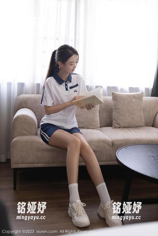 秀人网-Candy糖糖 秀人网 - Candy糖糖的护士变身,原图一眼看去真有种不同寻常的气息,有资源分享吗?