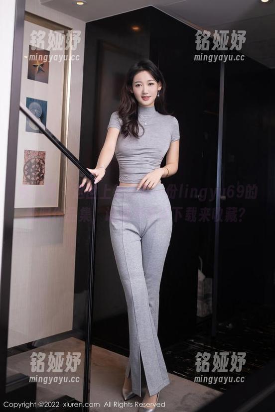 秀人网-lingyu69 秀人网 - 这世上都该有一份lingyu69的校服作品集,谁说不可以下载来收藏?