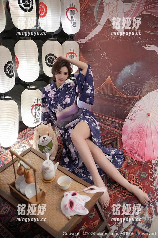 秀人网 - 在白丝图册中，徐莉芝Botty的原图说只要心够大，衣服就可以小！