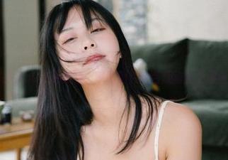 萌芽儿o0与高跟鞋：一张图片能否翻动整个图画？